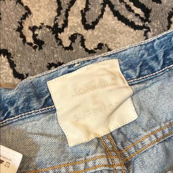 MOTHER The Scrapper Cuff Faded Jeans - Picture 3 of 8